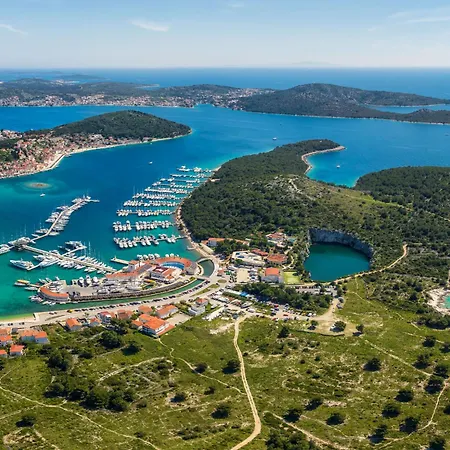 S&g Leko-4 By Interhome Apartamento